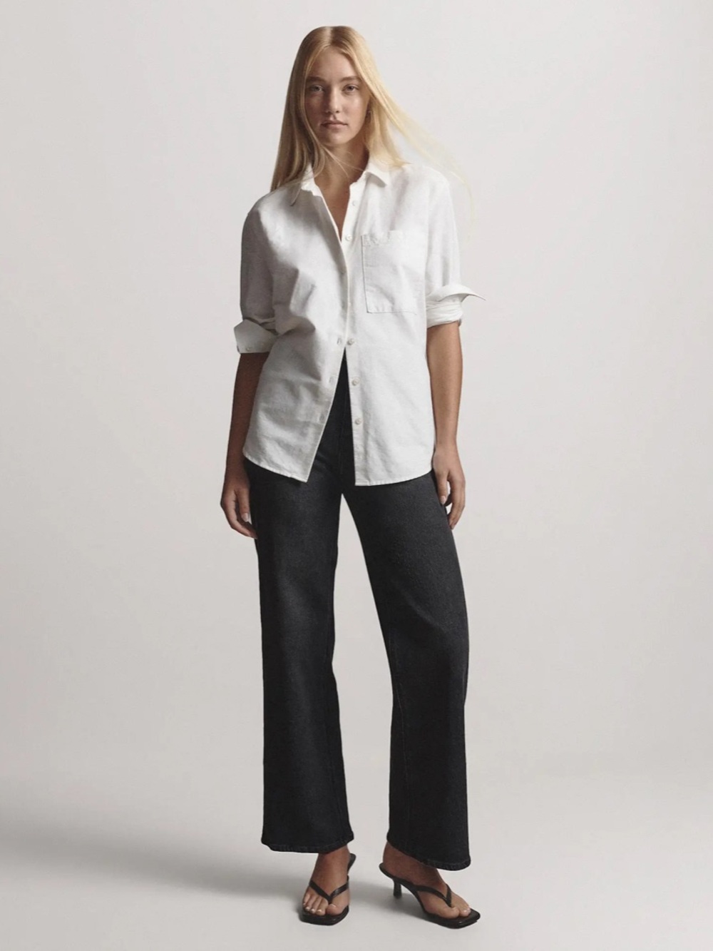 Quince Bella Stretch Relaxed Straight Jeans - Black size 29 regular (WORN ONCE)